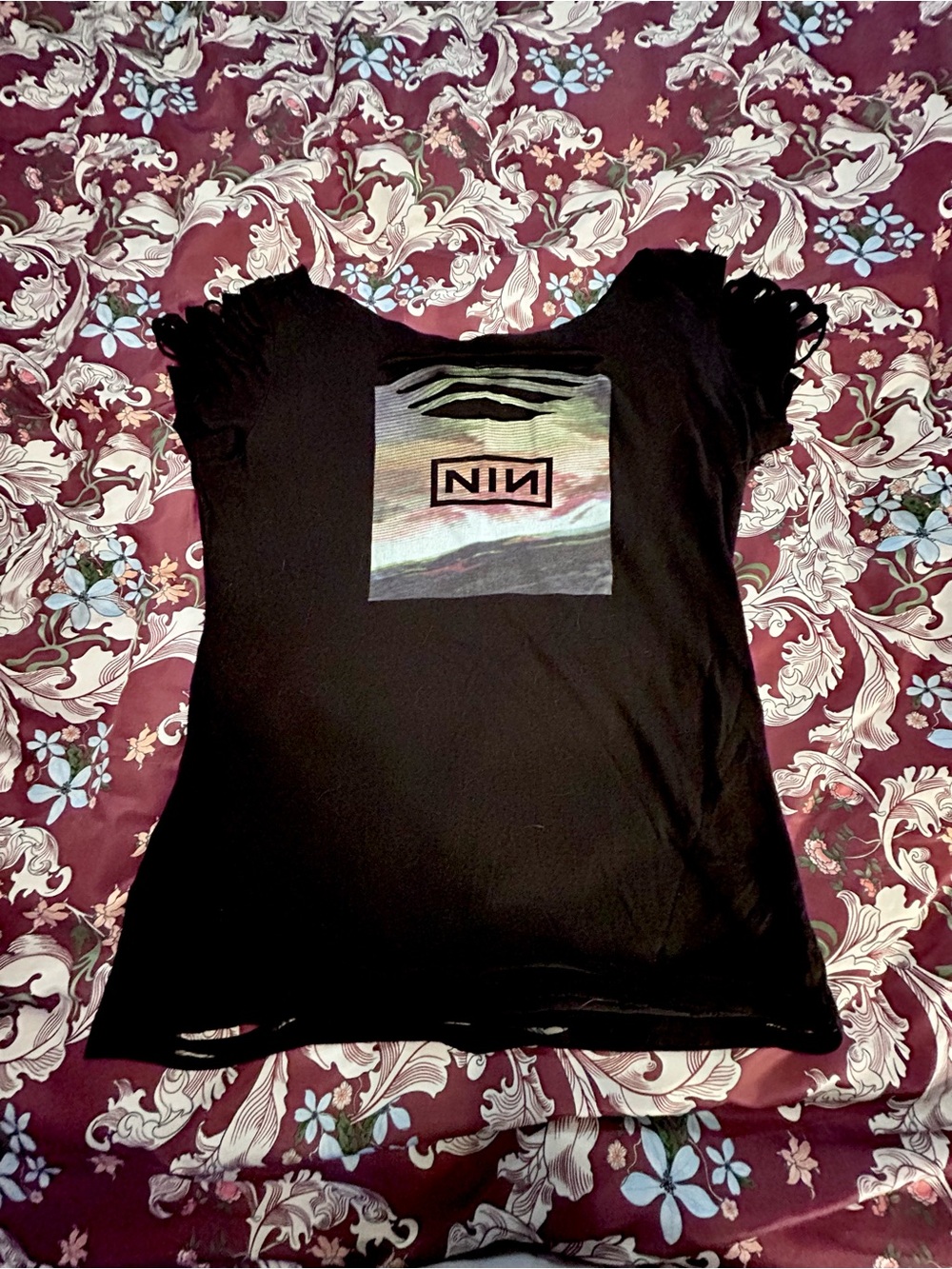 Vintage NIN Y2K Black Women’s Graphic Concert Tee w/Distressing